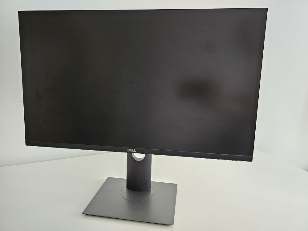 Dell P Series 27" Screen Full HD LED-lit Monitor (P2719H) thumbnail