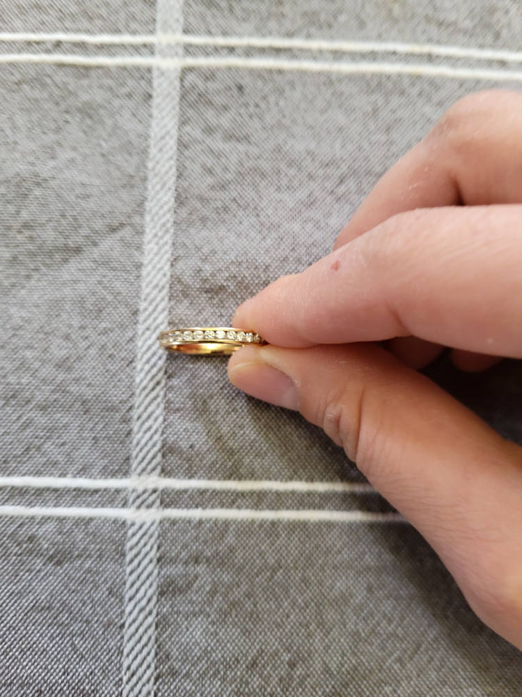 rose gold ring with 1/2 karat of diamonds - photo 3