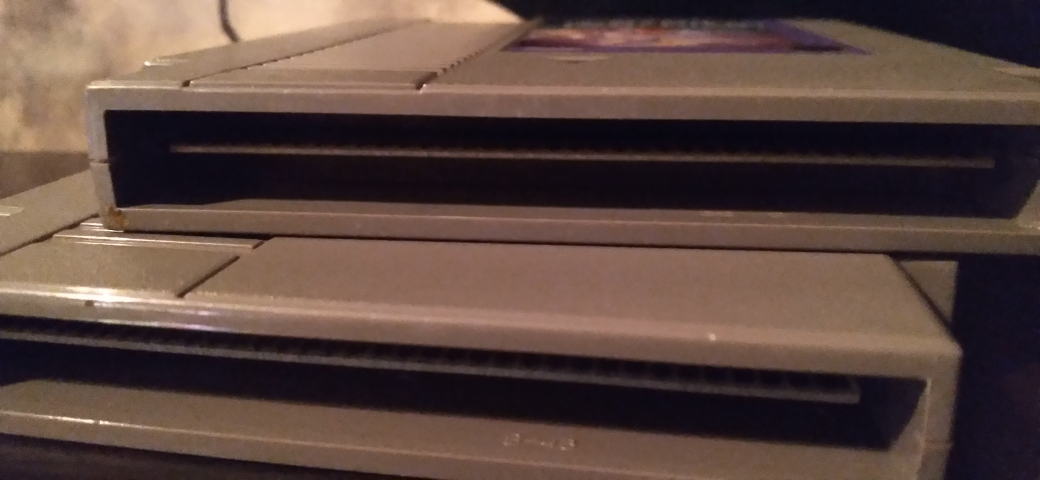 NINTENDO NES VIDEO GAME CARTRIDGES - LOT OF 2 image indicator(5)