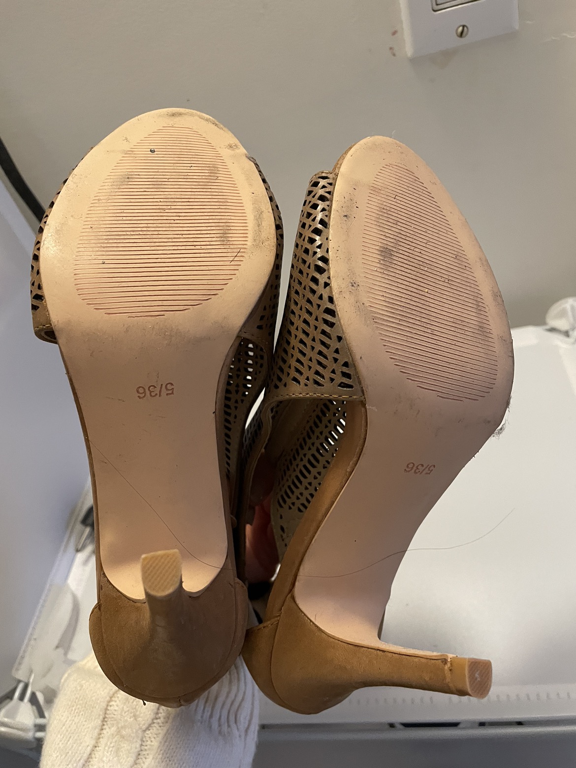 Brown Heels - photo 3