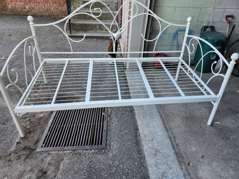 Daybed frame - photo 2