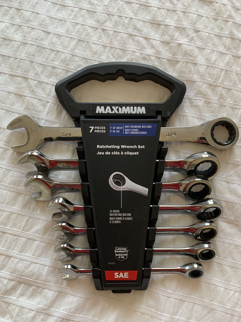 Ratcheting wrench set thumbnail