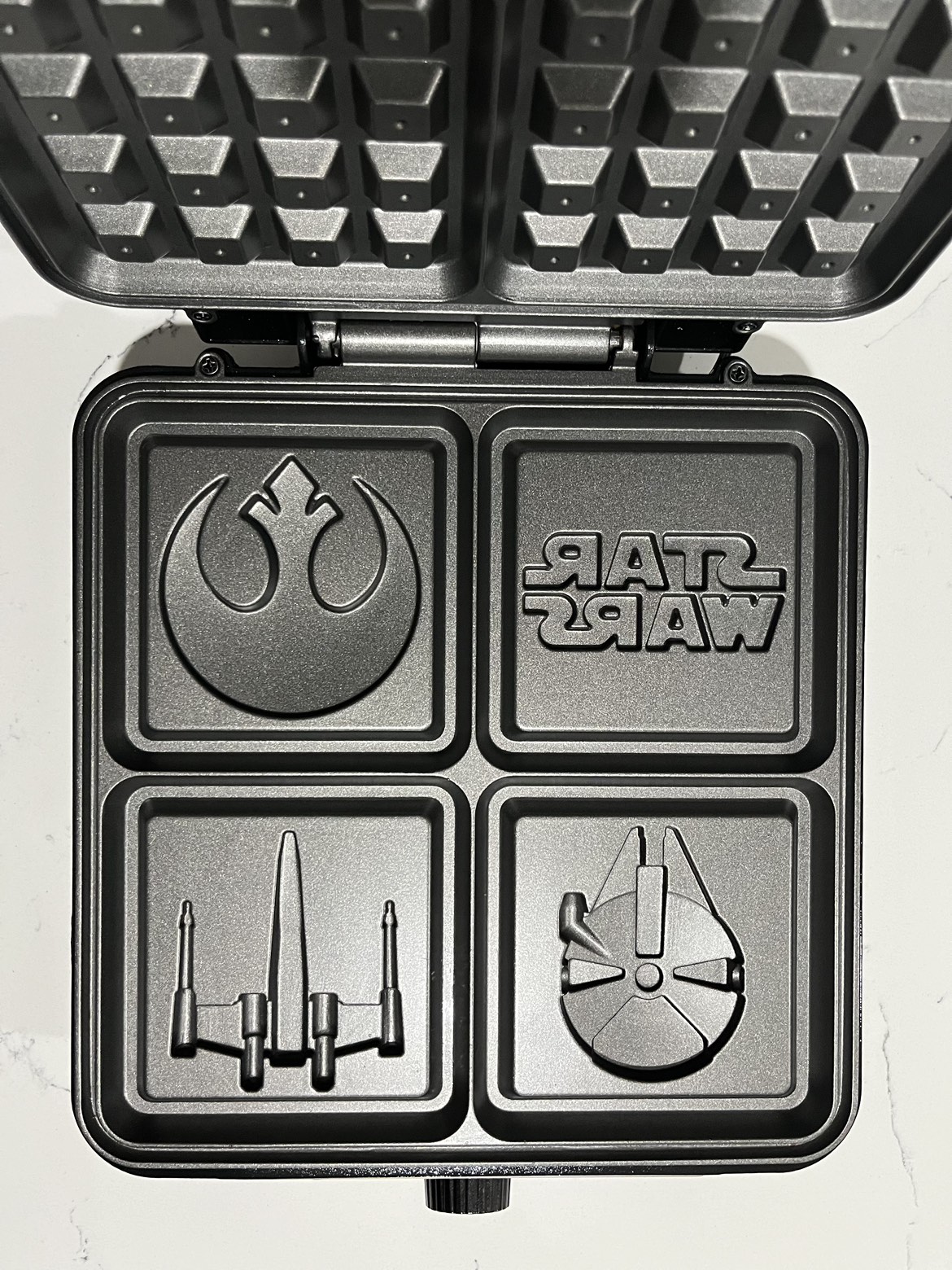 Star Wars Waffle Maker image indicator(3)