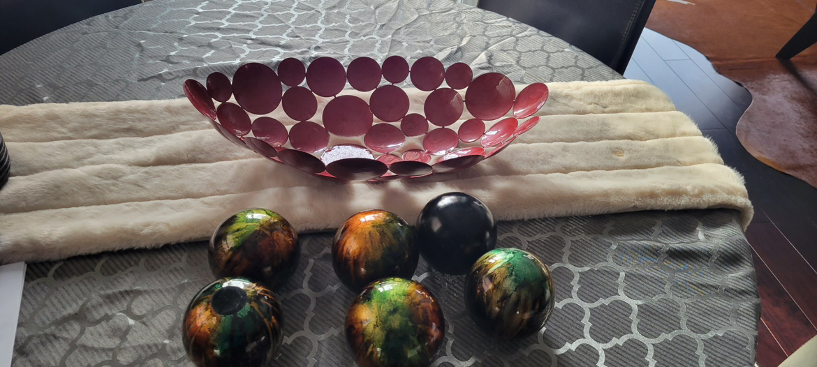 Red metal Center piece with coloured balls- pier 1 image indicator(2)