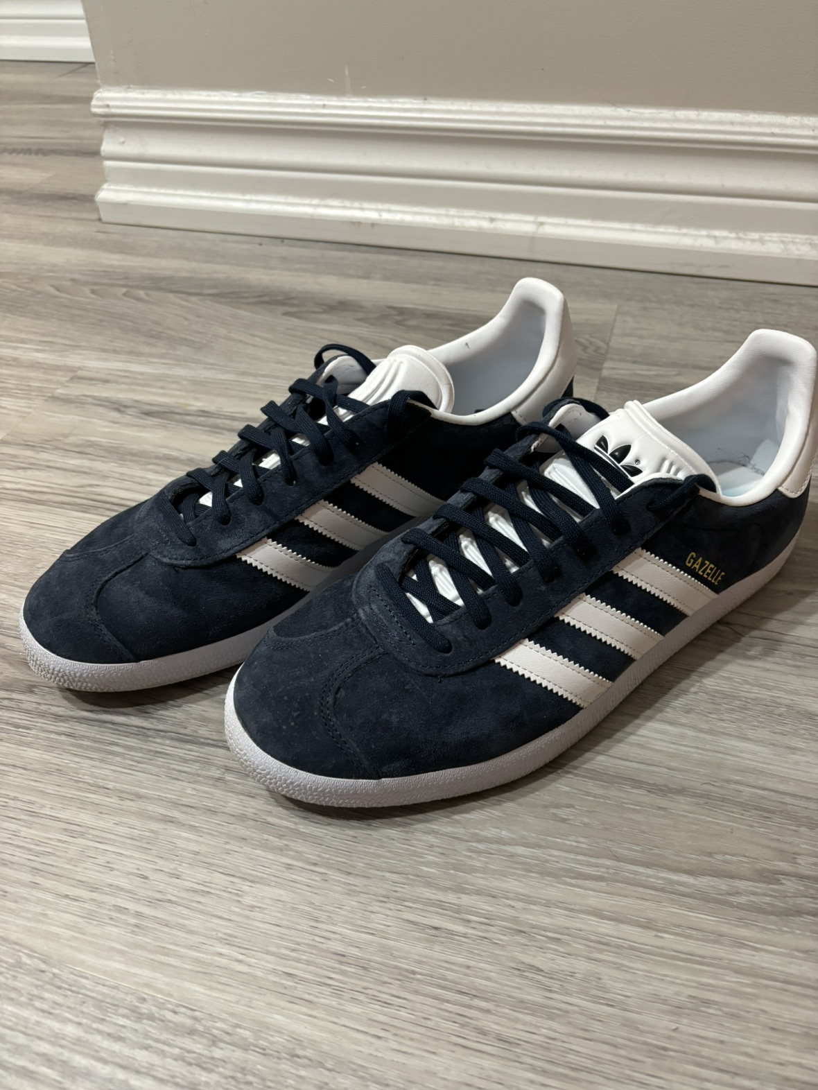 Gazelle | Shoes thumbnail