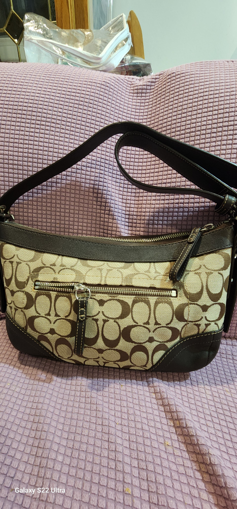 Coach bag thumbnail
