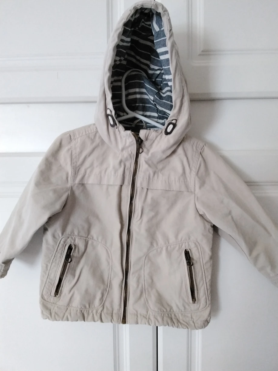 Zara toddler Spring jacket,  size 18 to 24 months! - photo 2