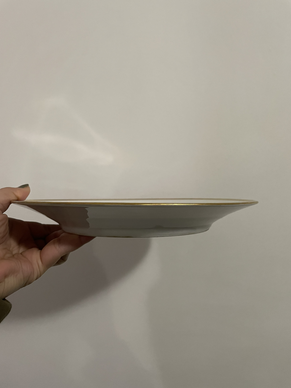 🏈Beautiful Vintage Plates with Gold Rim - photo 5