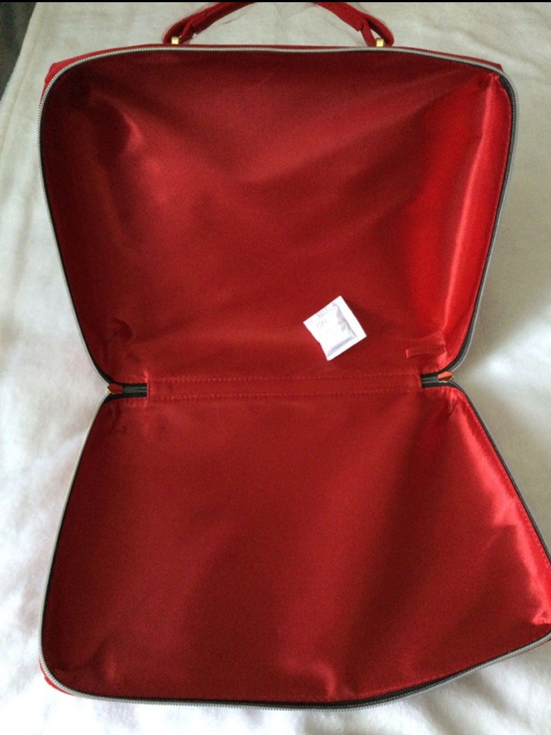 Lancôme Double-Action Eye Makeup Remover with makeup bag image indicator(7)