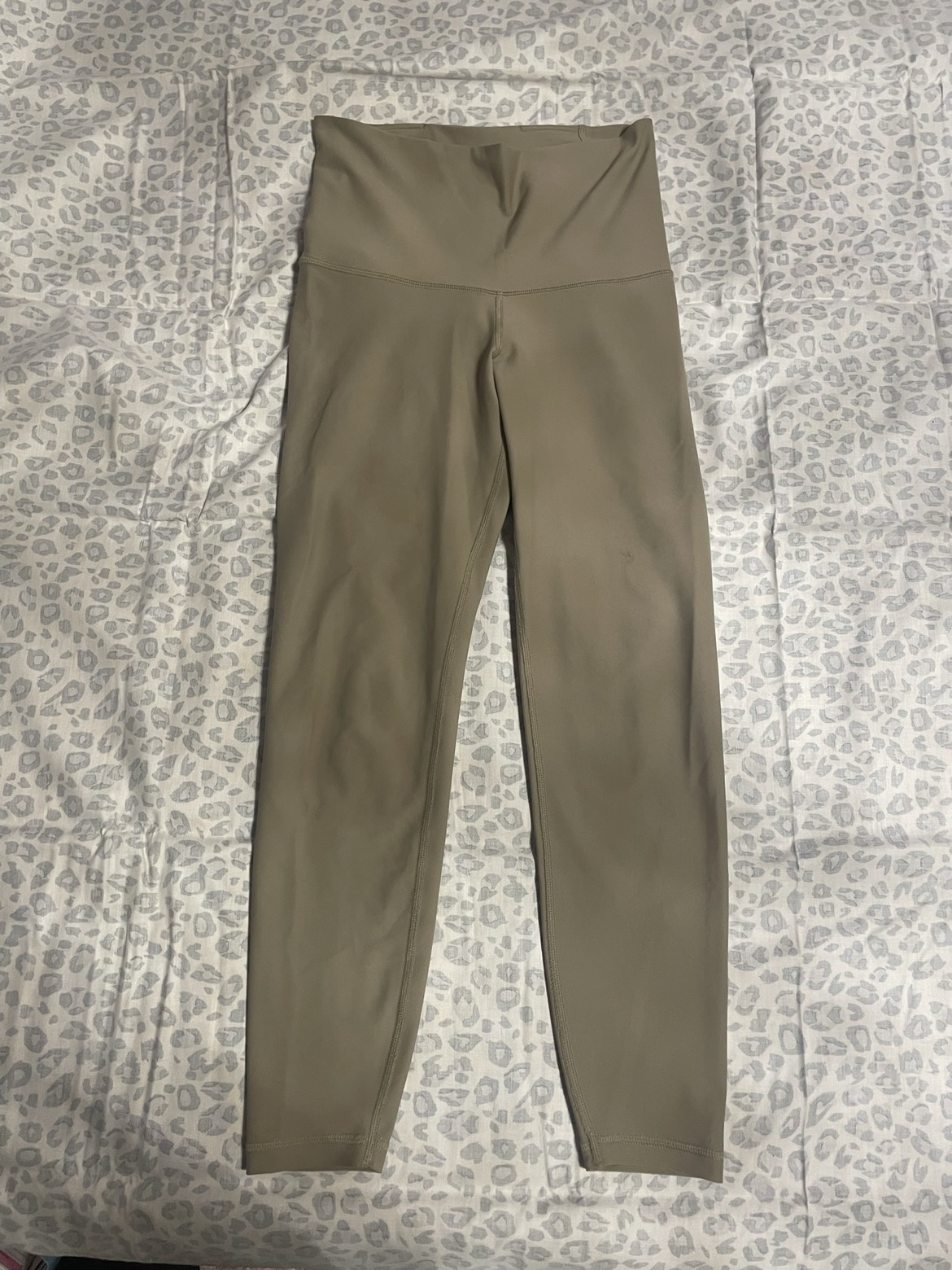Old Navy Active thumbnail