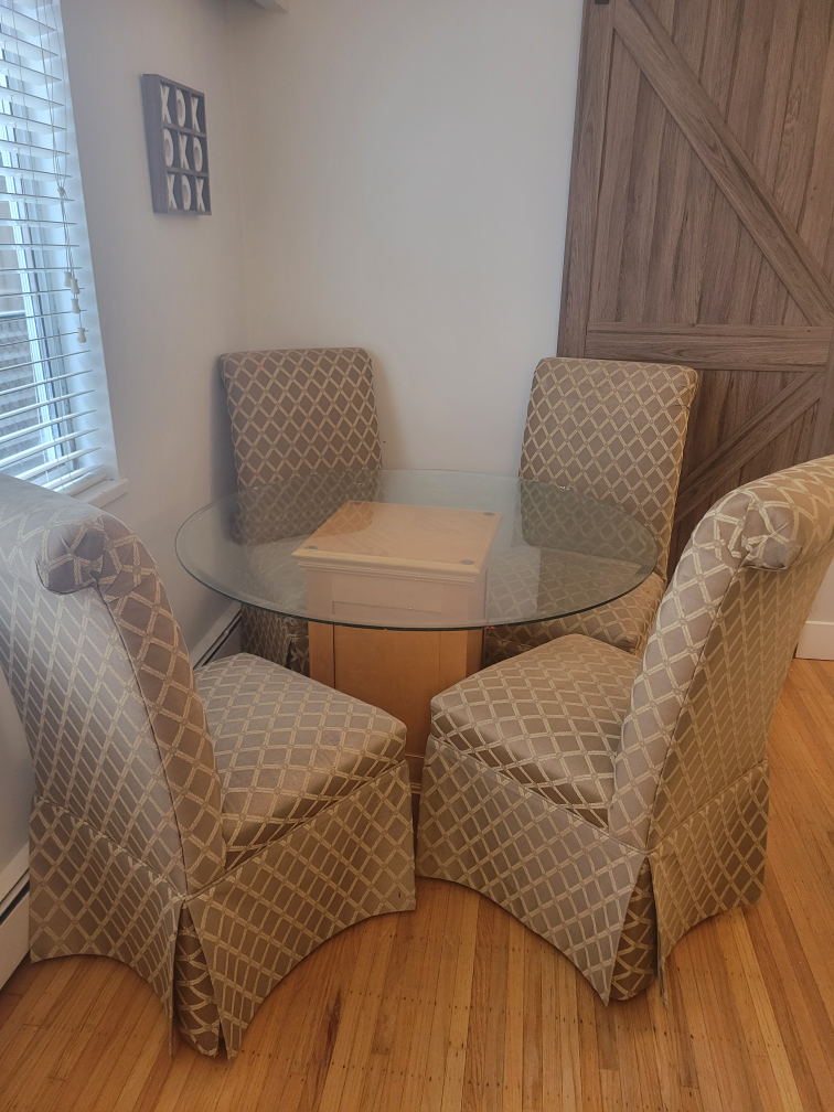 Donation - Table - photo 2