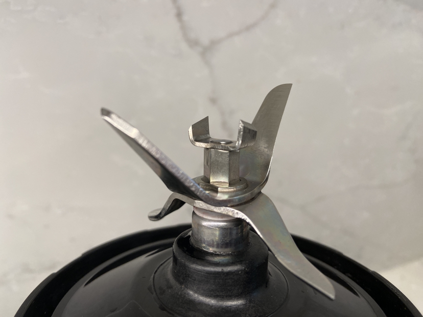 Ninja BL450C, Nutri Pro Personal Blender For Juices, Shakes & image indicator(5)