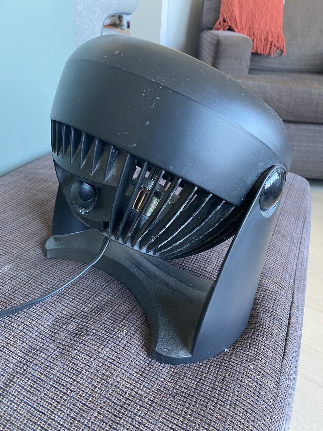 Table top or Wall mounted fan - photo 2