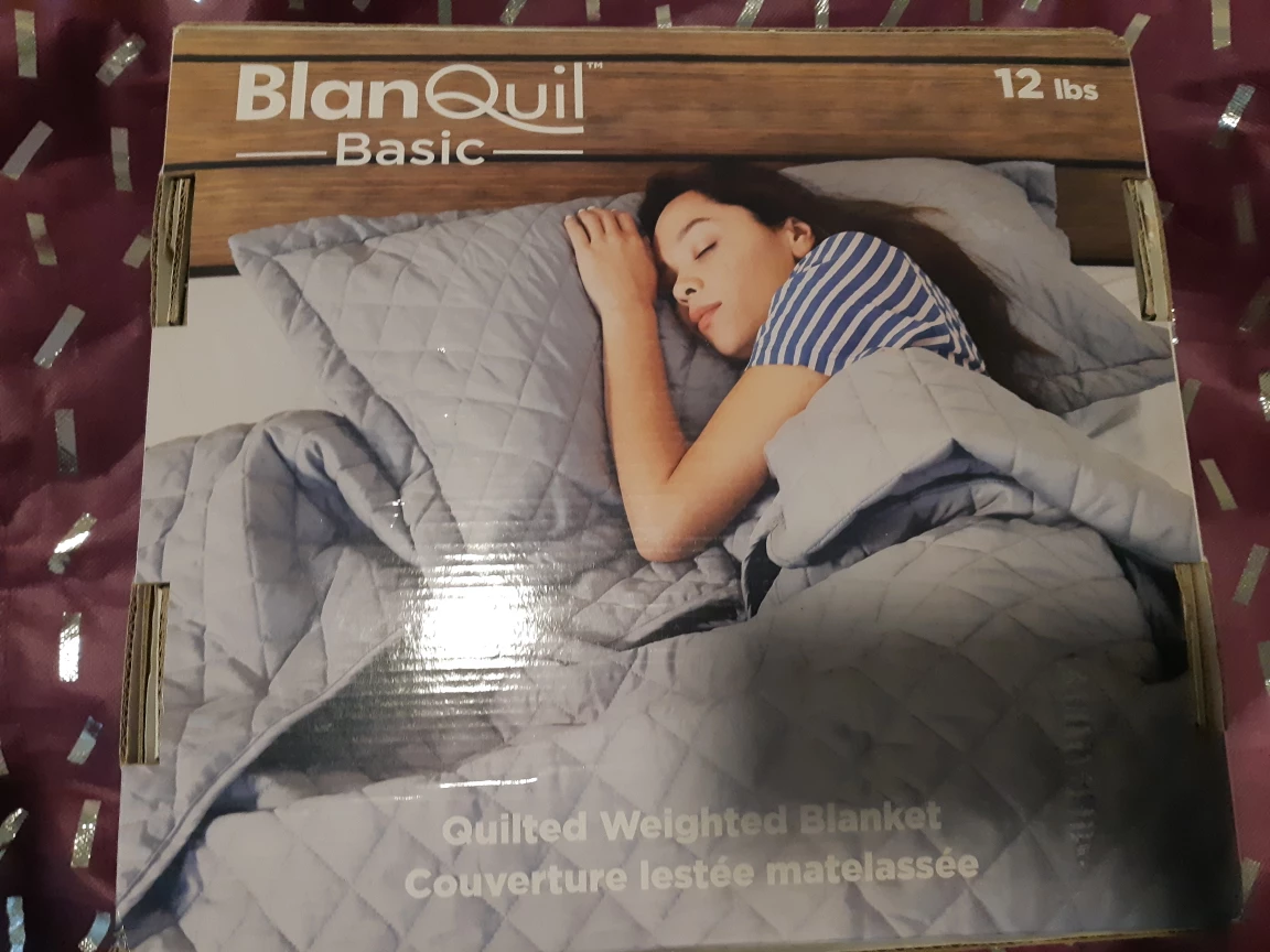 NEW In Box BlanQuil 12lb Grey Weighted Blanket! 🛋 thumbnail