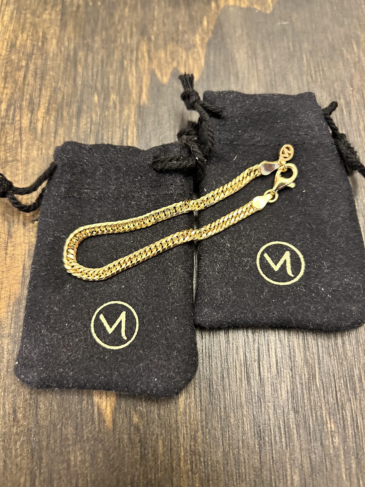 Mejuri bracelet (6.5 inches) thumbnail