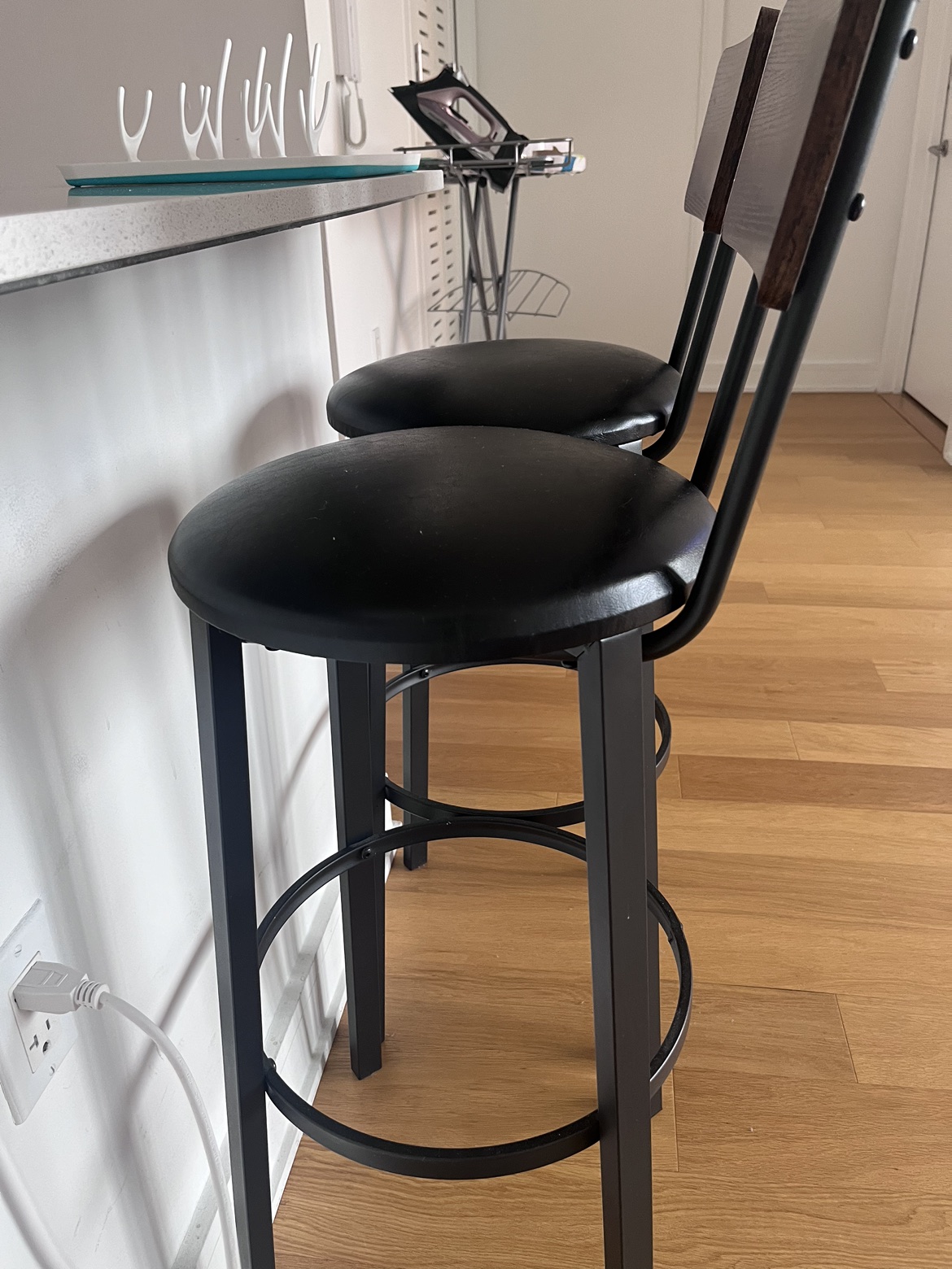 Bar Stools - photo 5