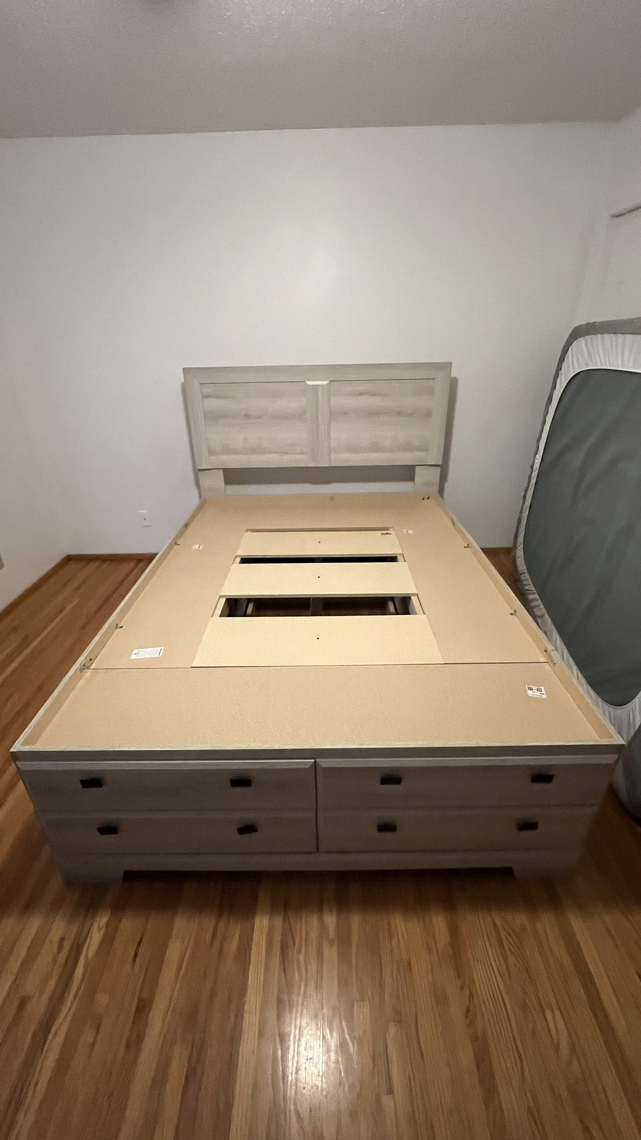 The Brick Yorkdale Queen Sized Bed Frame