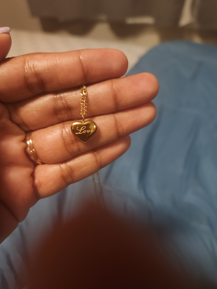 neck chains and rings image indicator(2)