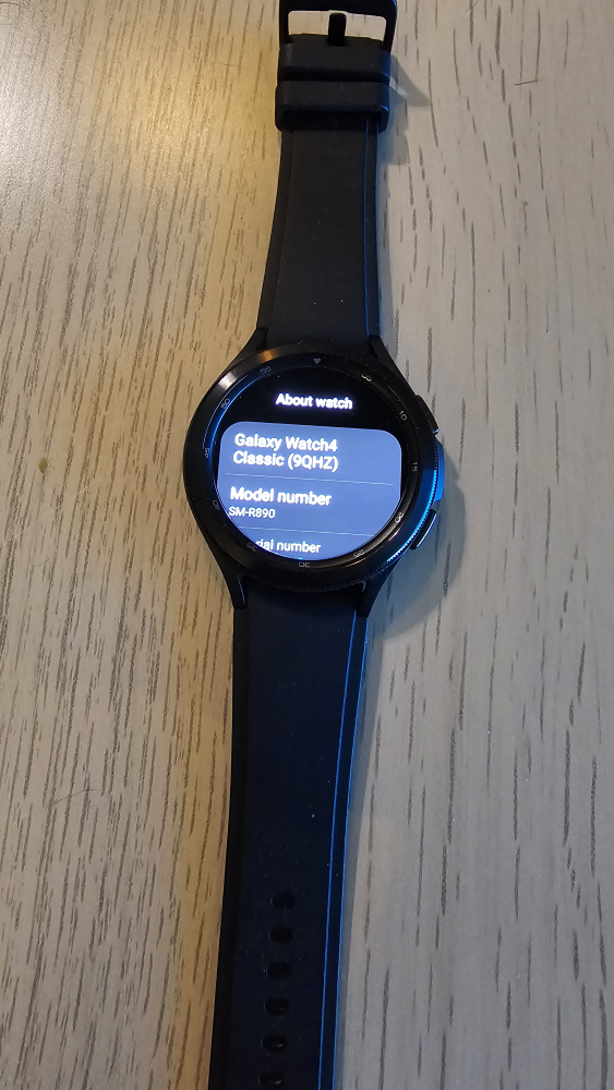 Samsung Galaxy Watch 4 Classic - photo 3