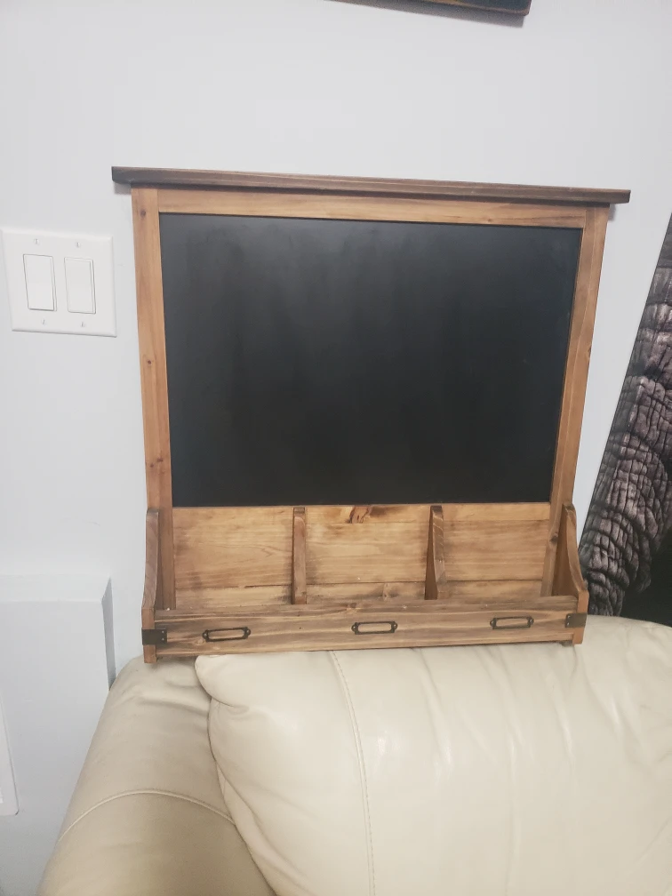 Chalk board key holder