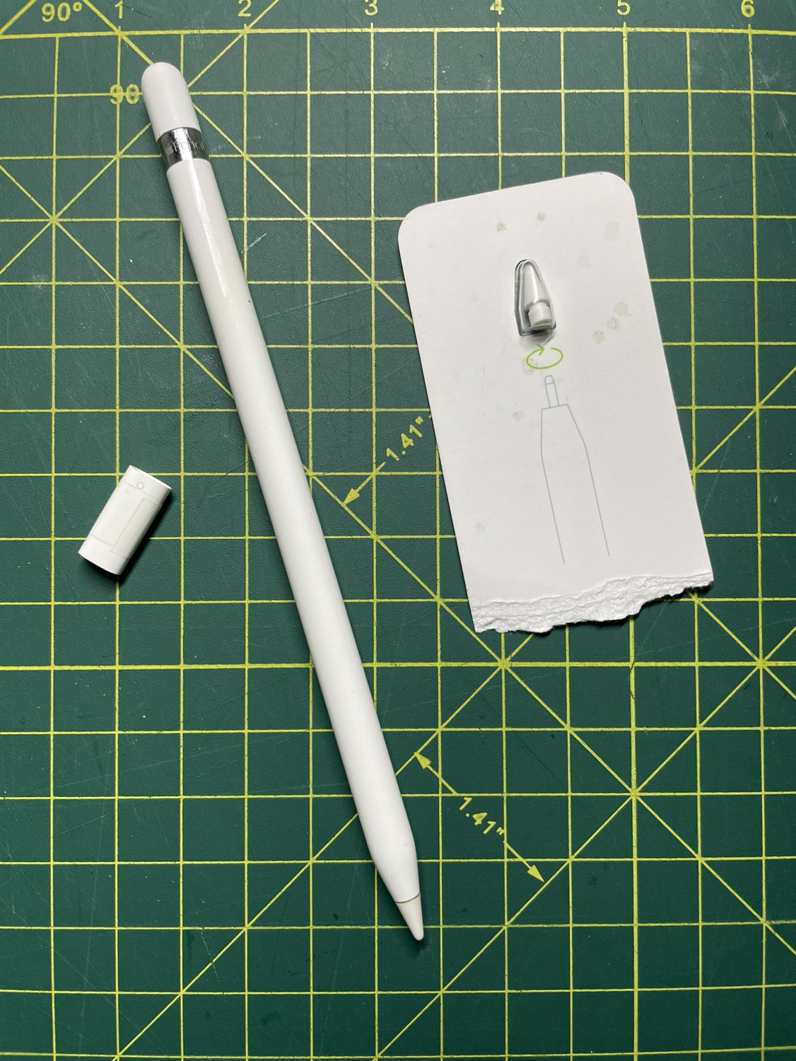 Apple Pencil 1st Gen thumbnail