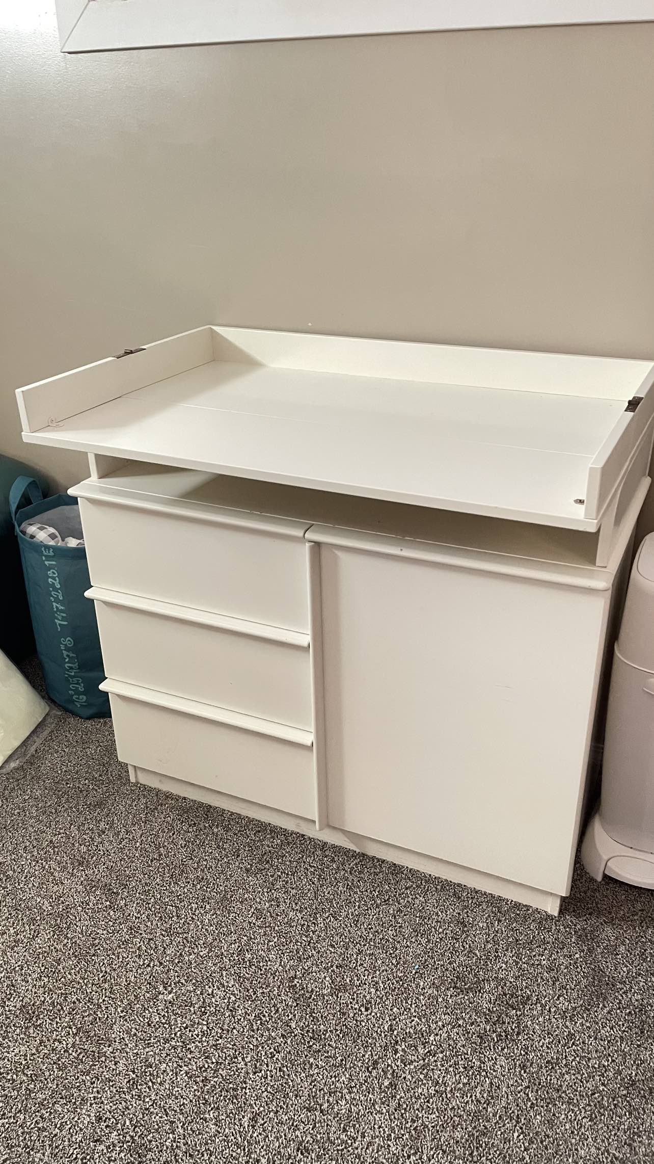 Change Table + Change Pad - photo 2