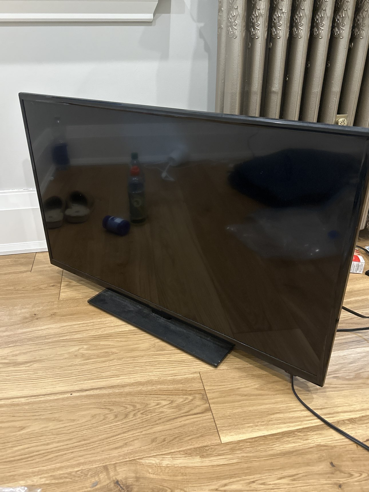 Insignia 32” HDTV