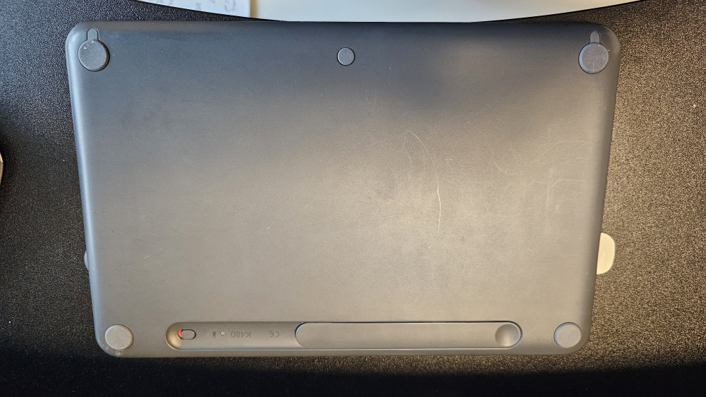 Logitech Bluetooth Multi-Device Keyboard K480 (Black) image indicator(3)