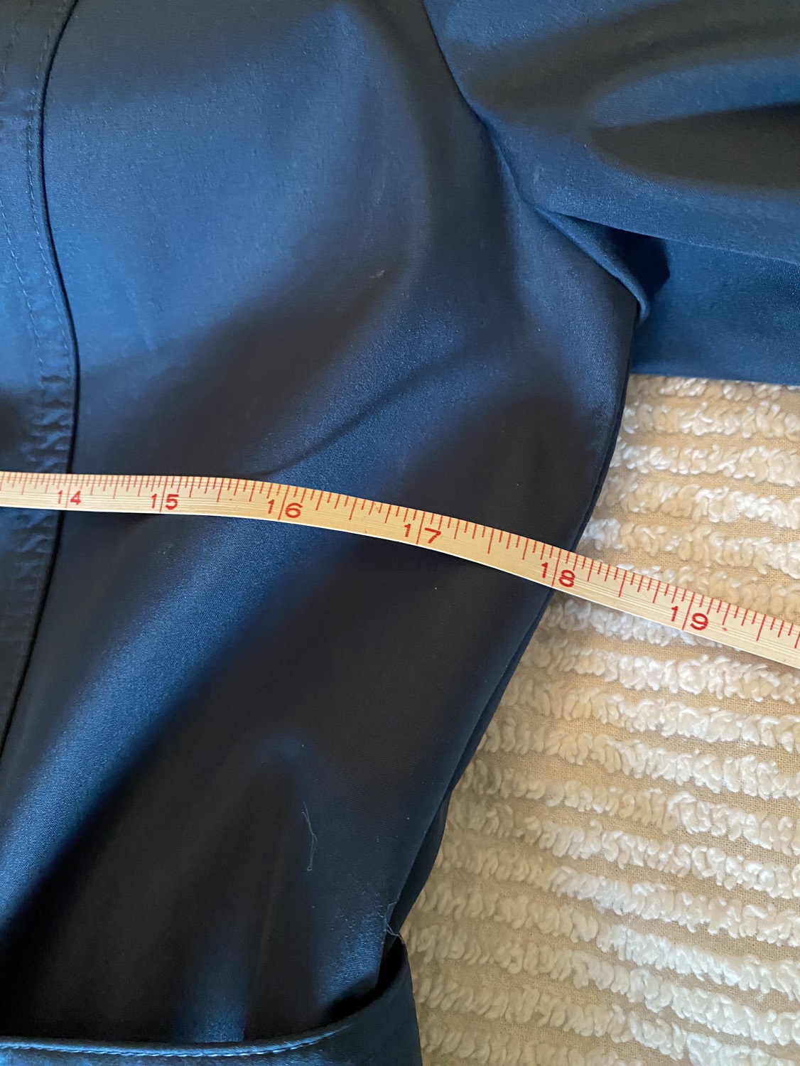 New Calvin Klein Ladies Trench Coat (with tags) image indicator(8)