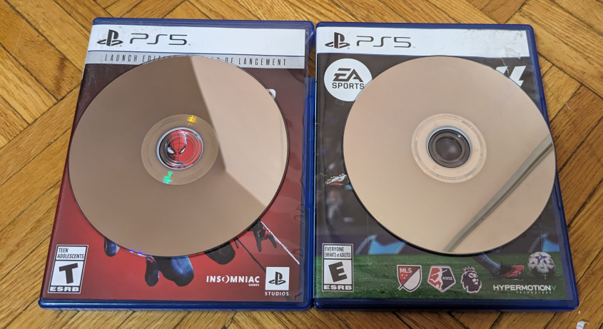 PS5 games (spiderman and FIFA) - photo 4