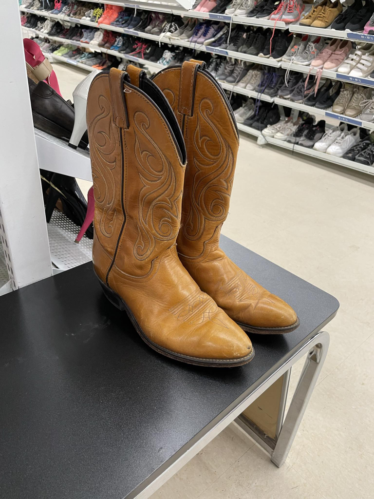 #freecycle Free Cowboy Boots