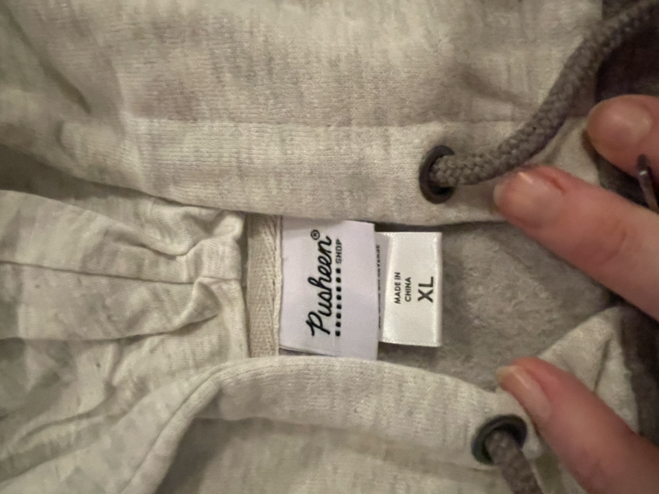 Pusheen Sweater and tuque set image indicator(5)