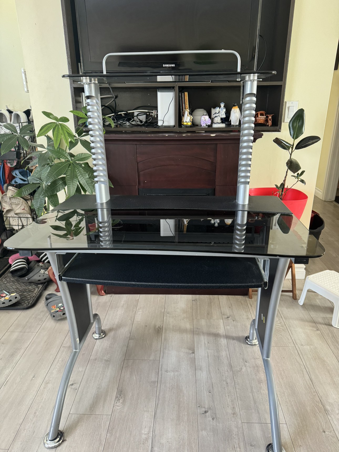Computer glass desk - photo 2