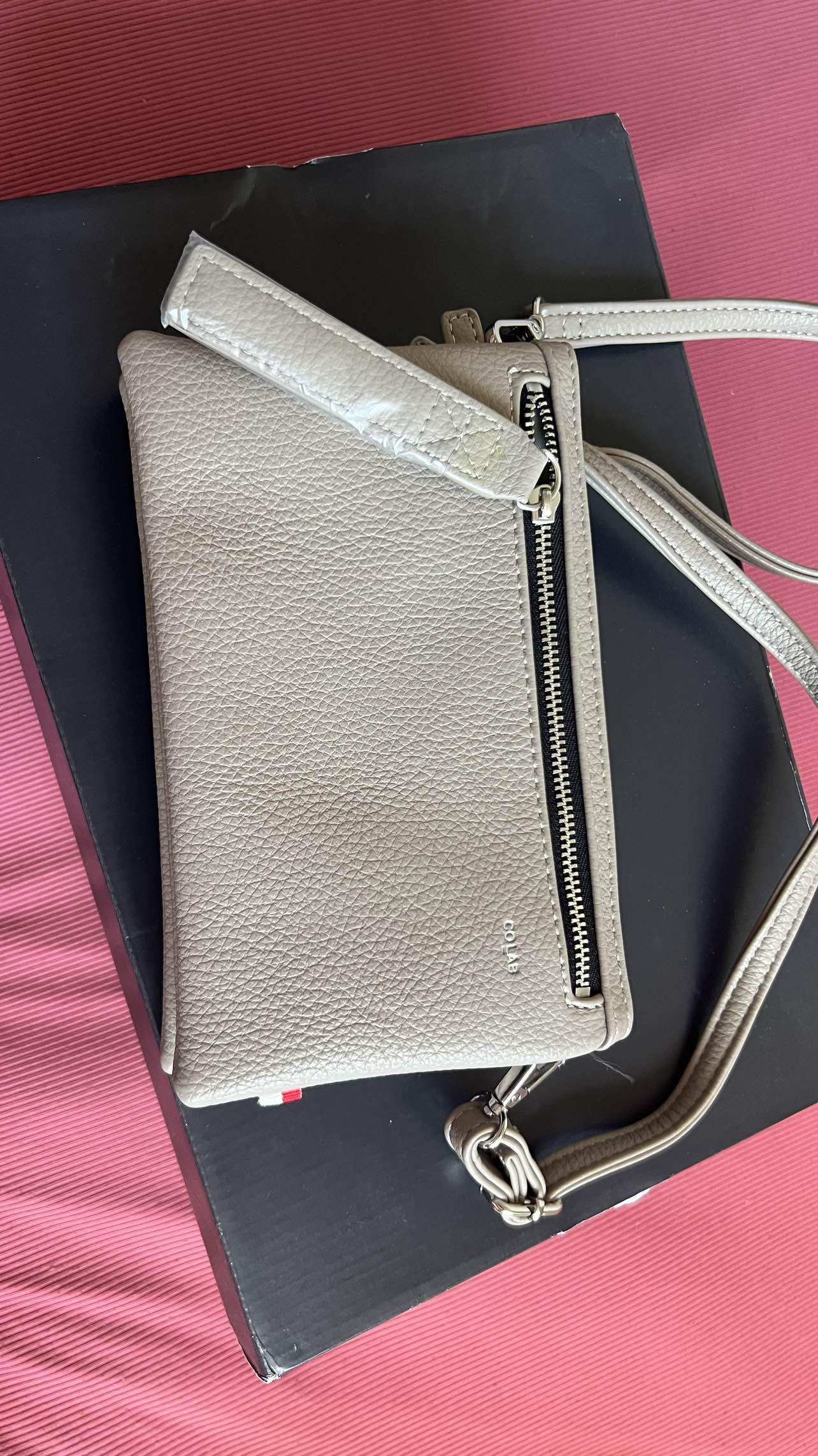 Colab Wallet Sling Bag - photo 2