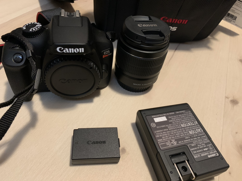 Canon EOS Rebel T100