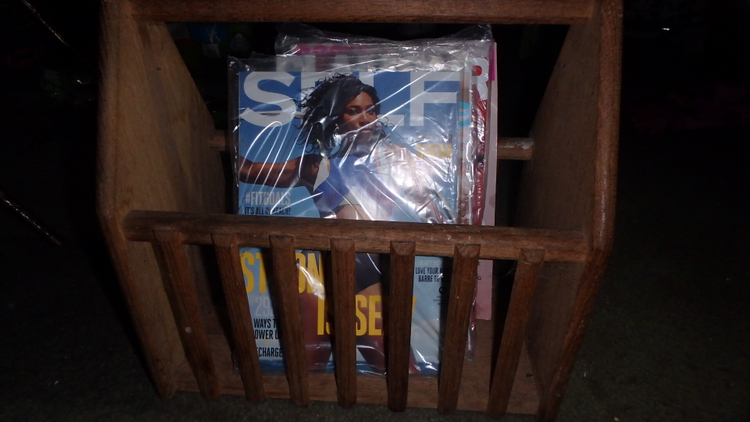 Gothic Cabinet Magazine Rack - photo 2