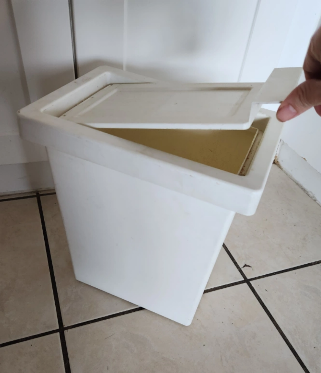 small Ikea garbage can thumbnail