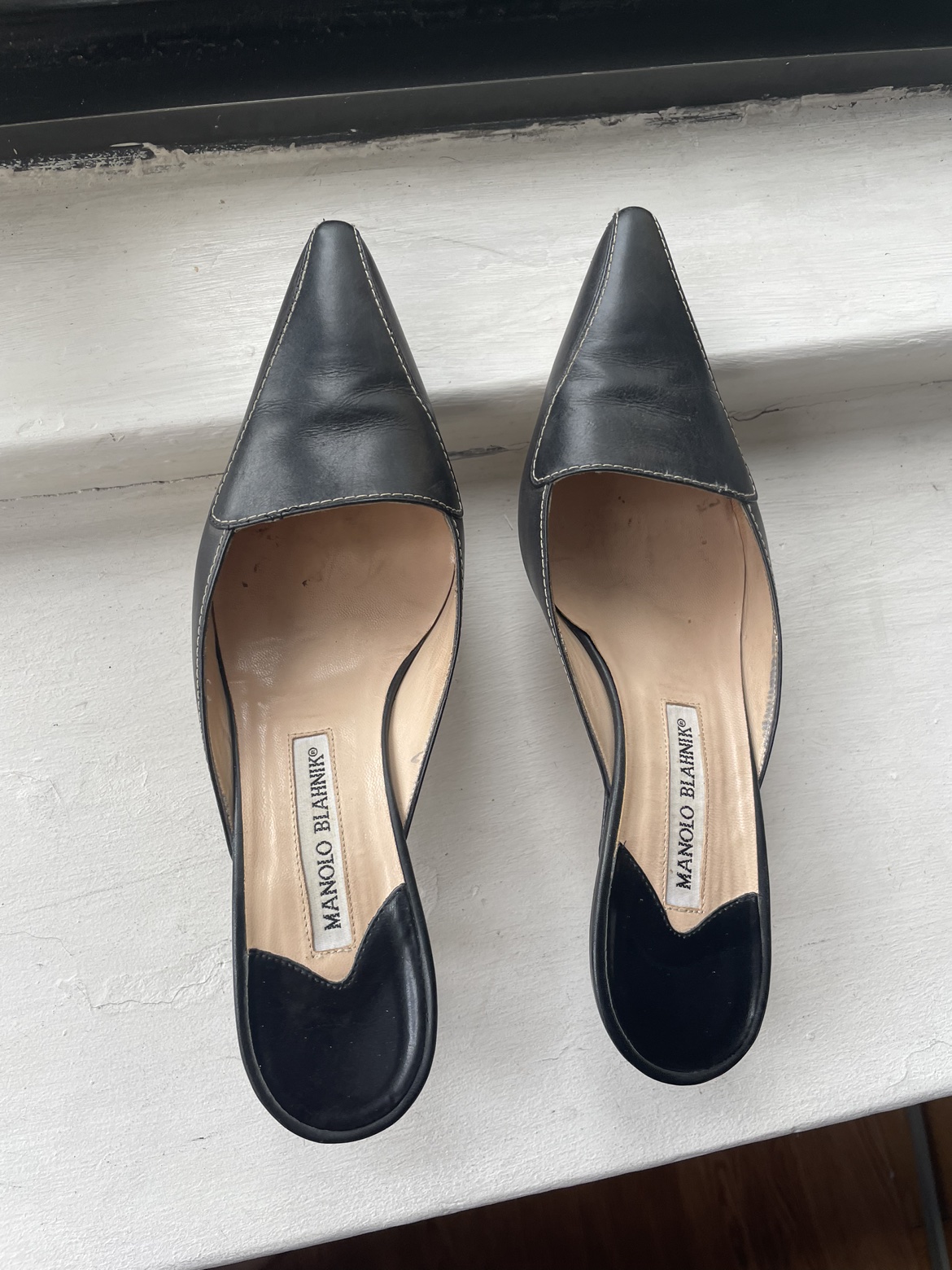 Manolo blahnik mules