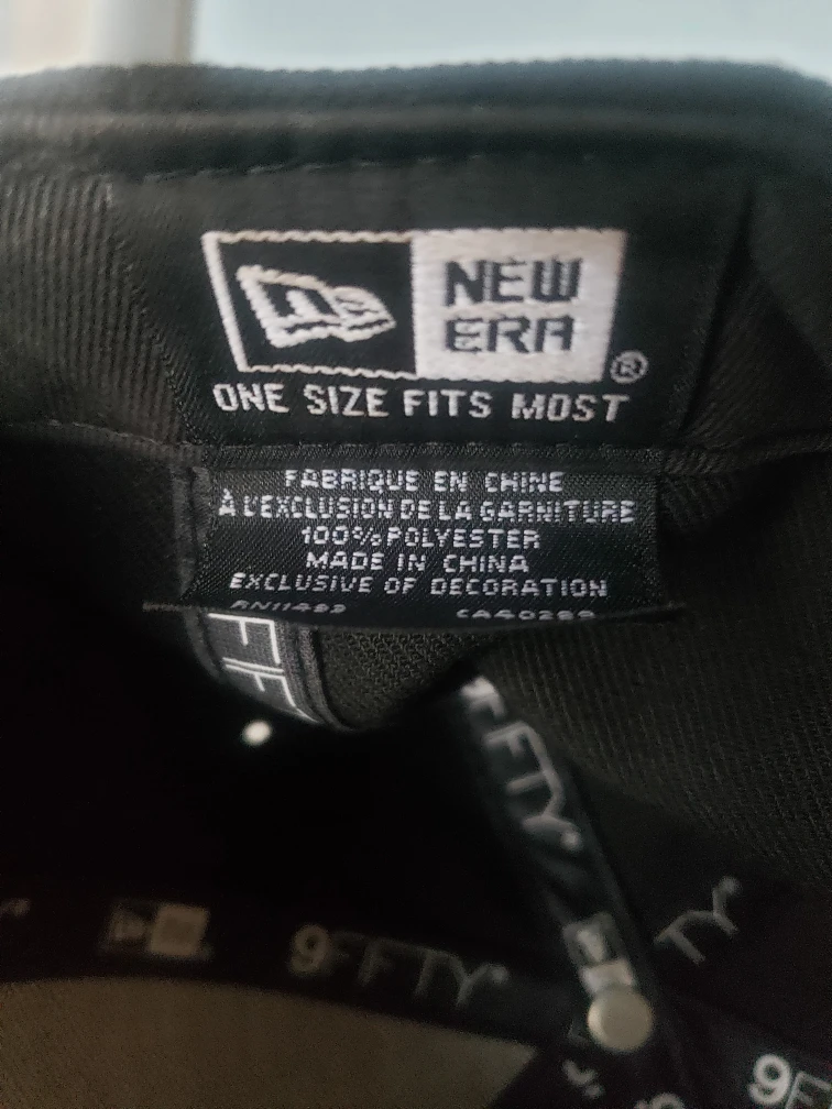 Rapters black on black snapback image indicator(2)