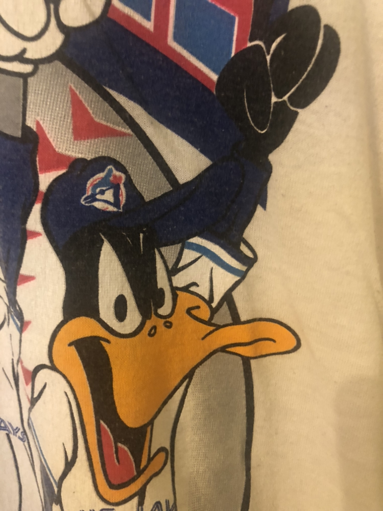 Toronto Blue Jays 1993 World Series ‘Looney Tunes’ T-Shirt - photo 4