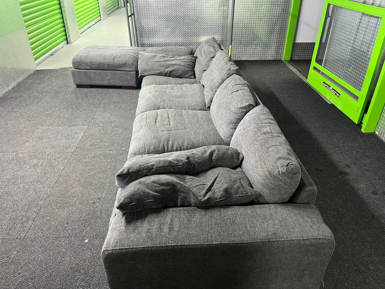 Sofa - photo 2