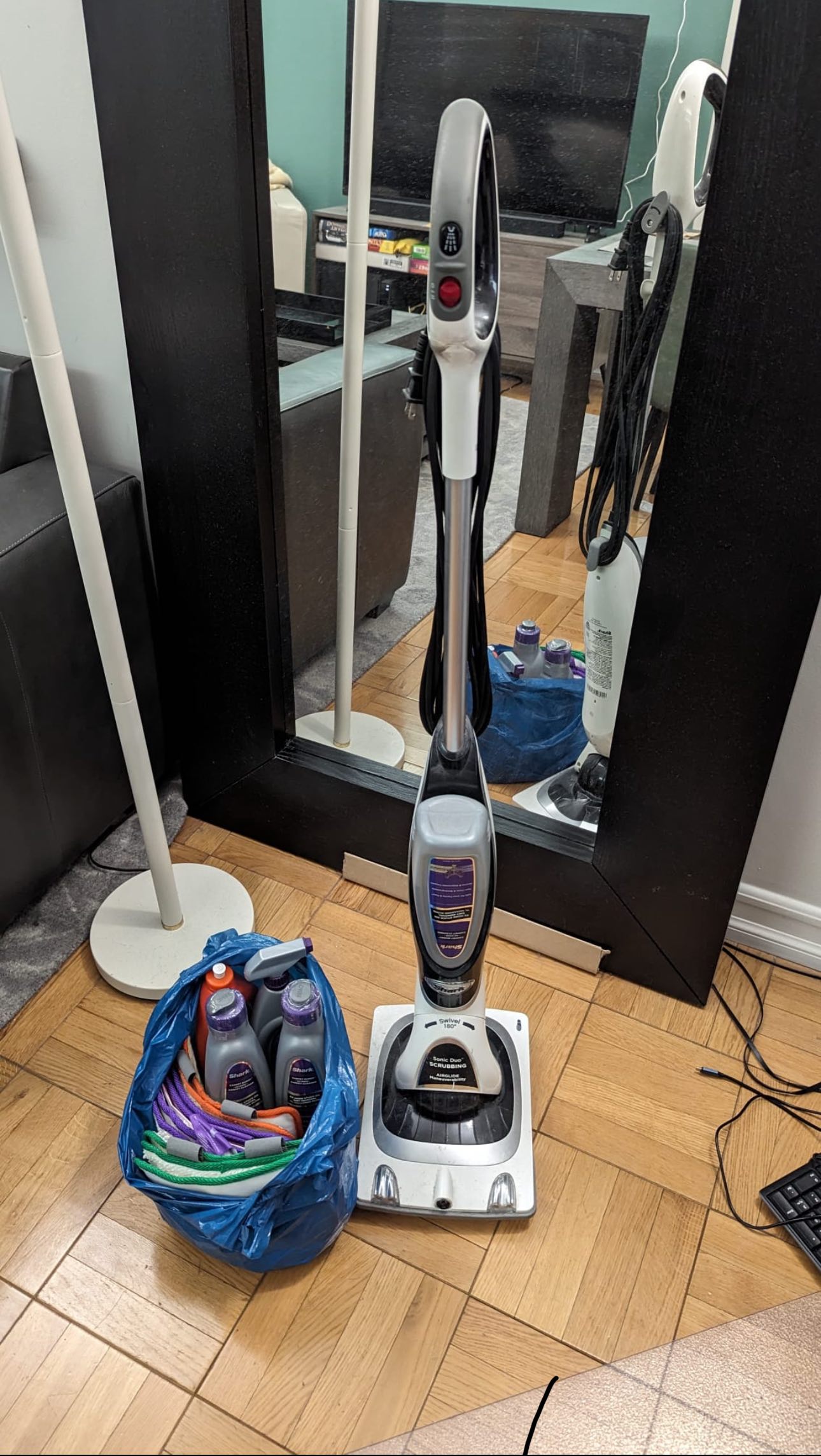 Shark carpet and floor cleaner