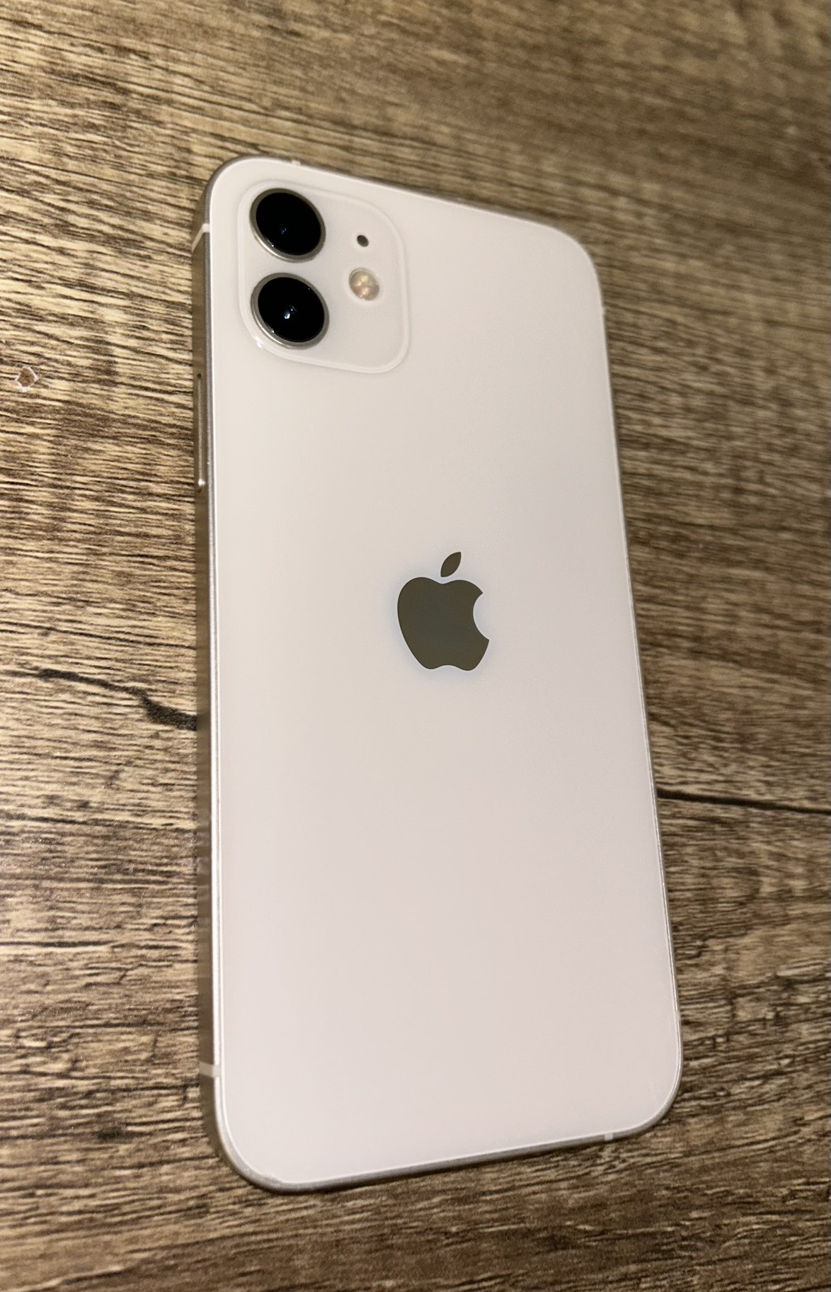 IPhone 12 64GB