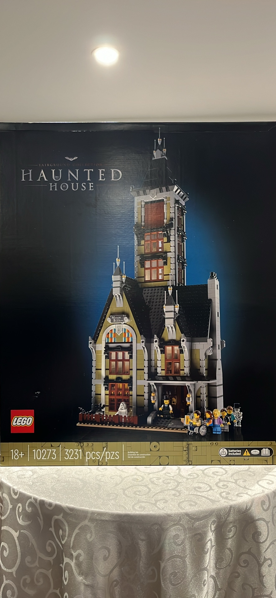 Lego Retired Haunted House thumbnail