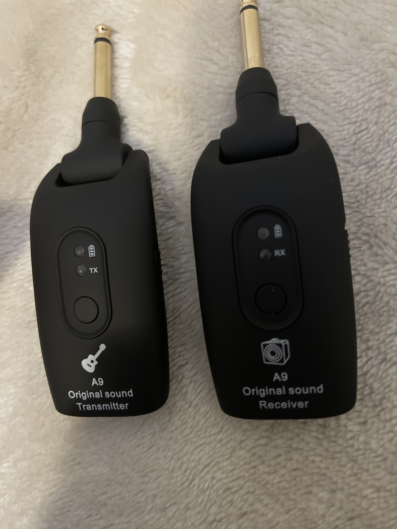 Brand new wireless original sound receiver thumbnail