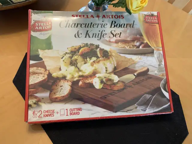 STELLA ARTOIS CHARCUTERIE BOARD & KNIFE SET [NEW]/firm price thumbnail