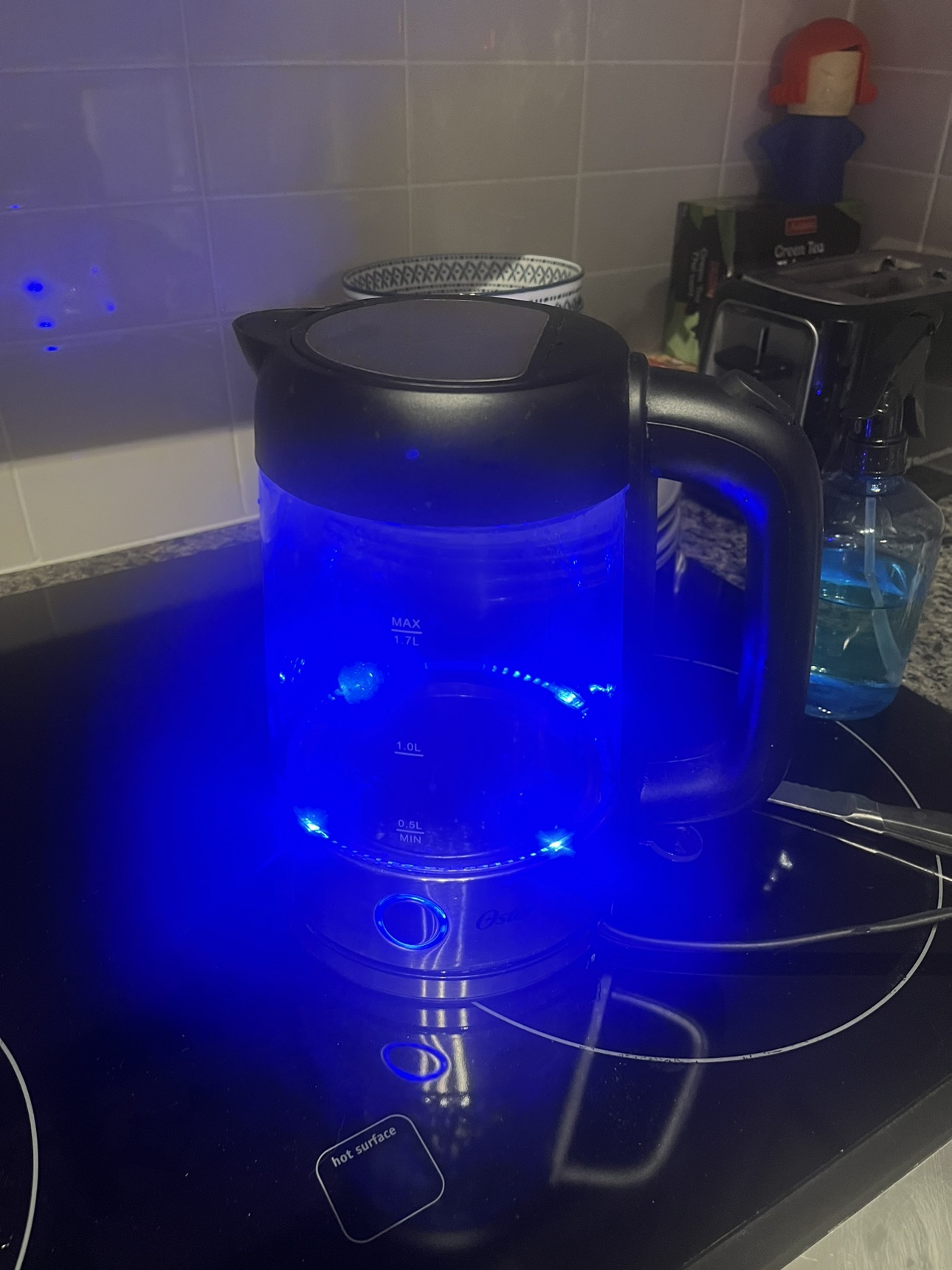 Oster blue light kettle thumbnail