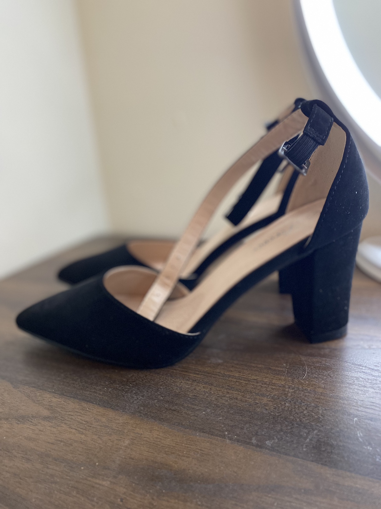 Shoe Bundle (all shoes $20) - photo 3