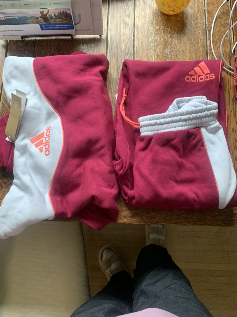 Adidas Sweat Suit - Medium - photo 2