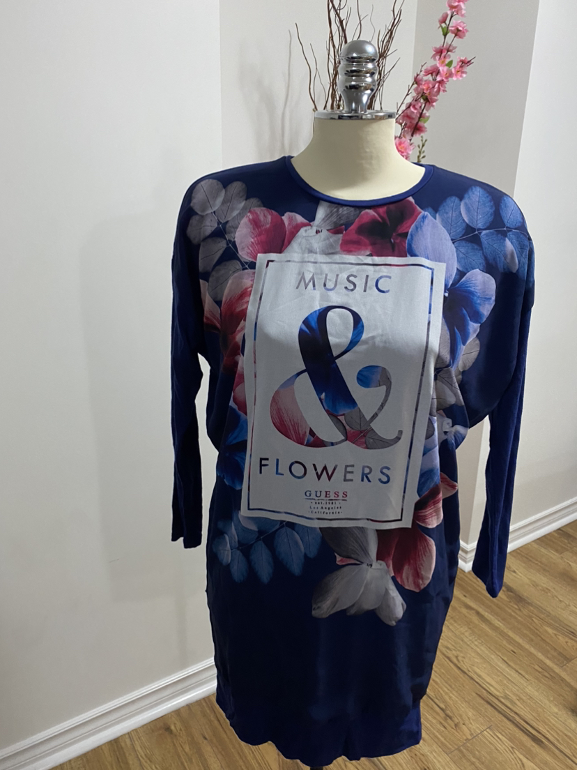 Guess youth dress / top . Size XXL ( 14-18)